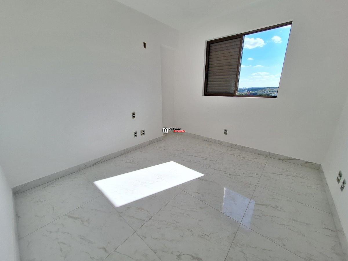 Apartamento, Liberdade, 4 Quartos, 3 Vagas, 4 Suítes