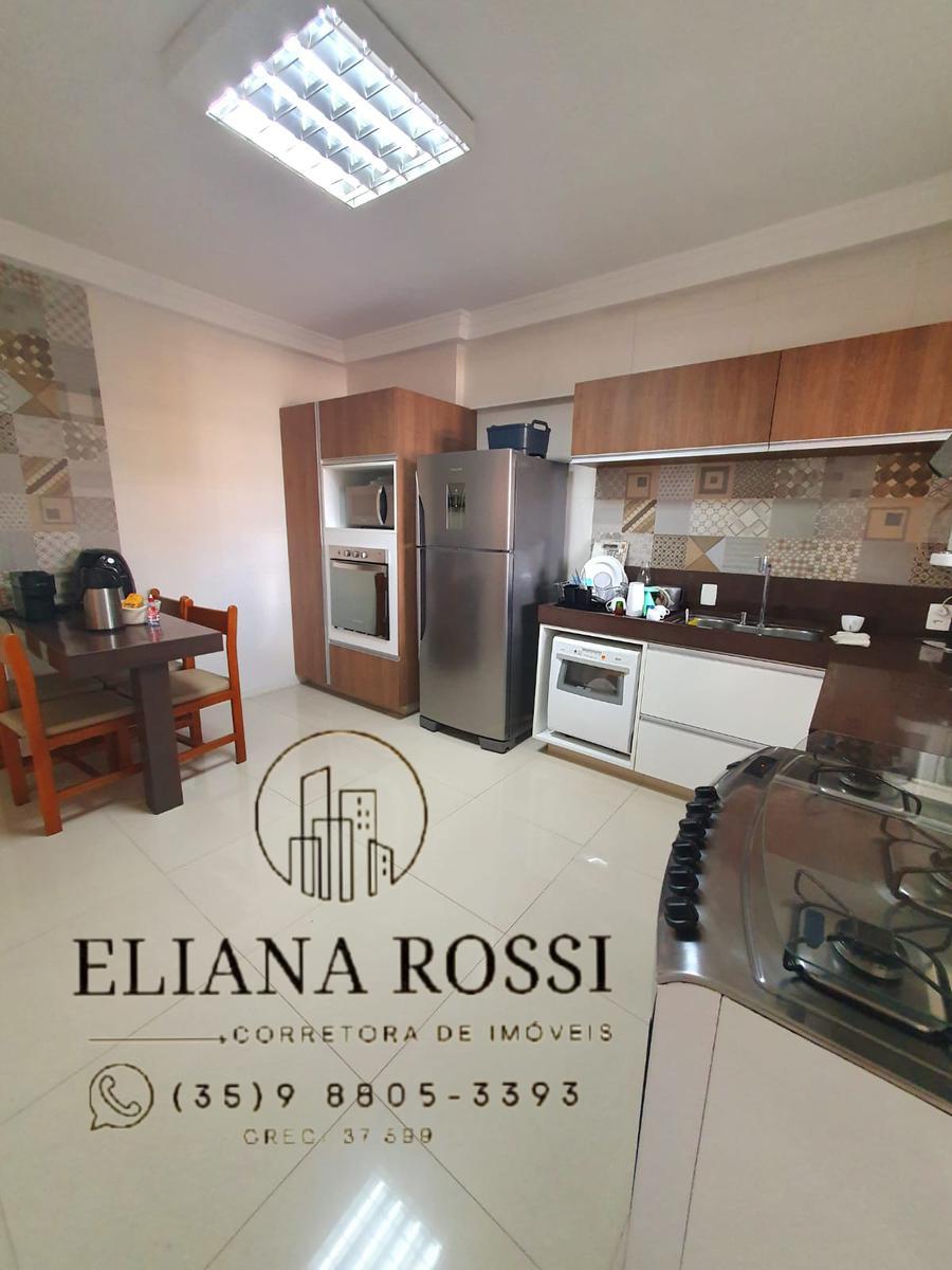 Apartamento, Centro, 4 Quartos, 2 Vagas, 1 Suíte