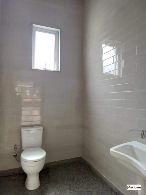 Andar, Estoril, 0 Quarto, 5 Vagas