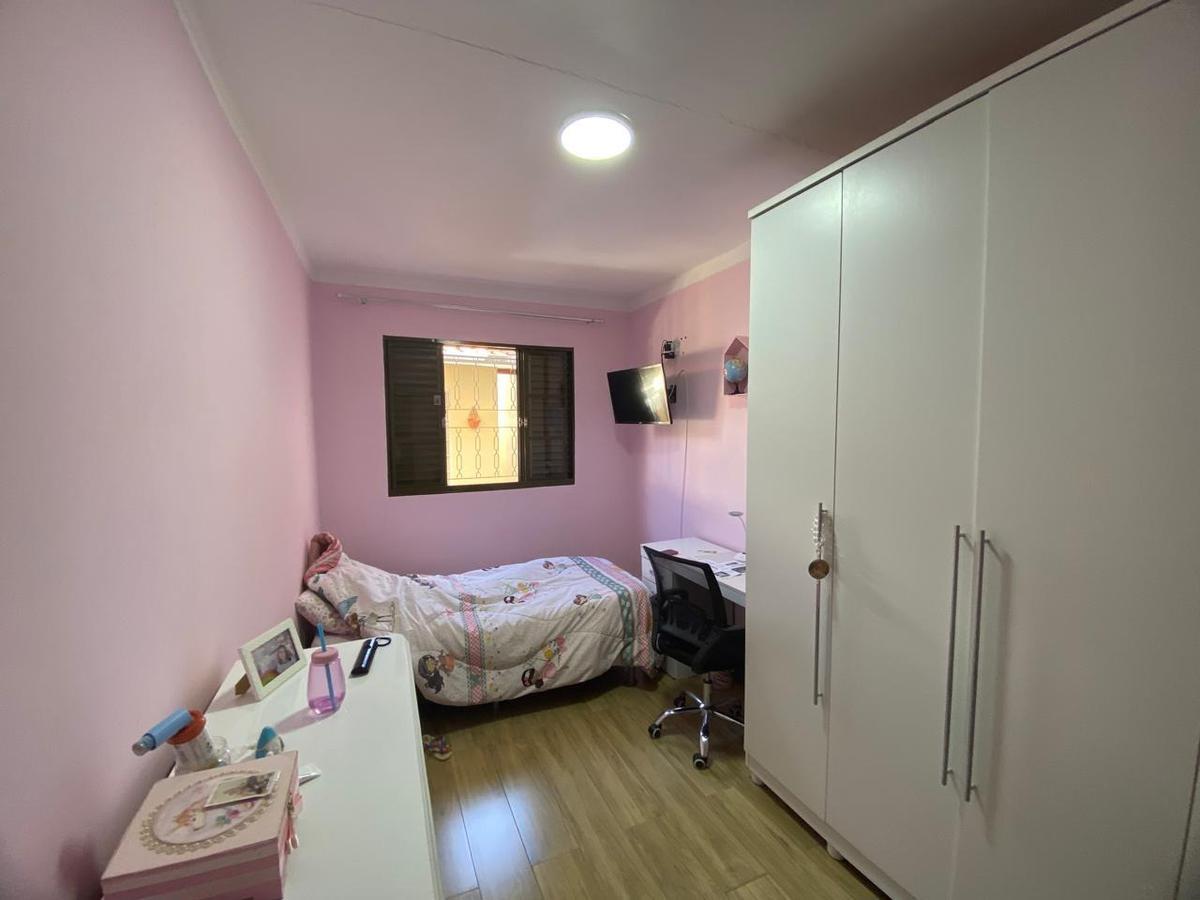 Casa, Pinheiros, 3 Quartos, 1 Vaga, 1 Suíte
