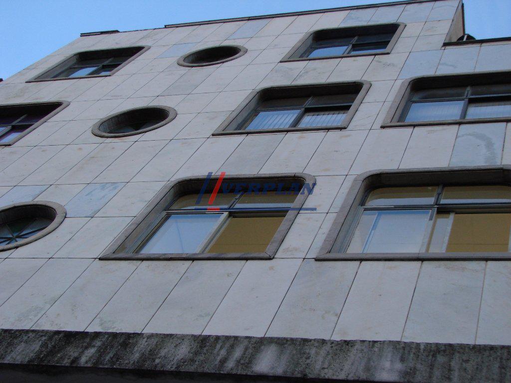 Sala, Santa Efigênia