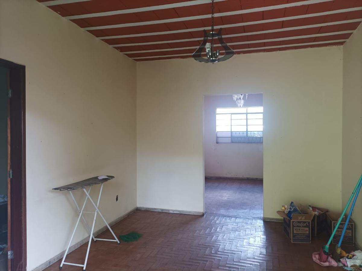 Casa, Betânia, 32 Quartos, 2 Vagas