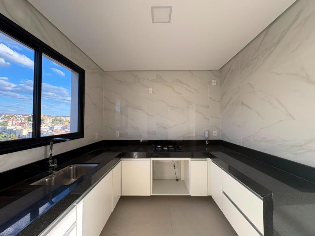 Apartamento, Jardim Riacho das Pedras, 3 Quartos, 2 Vagas, 1 Suíte