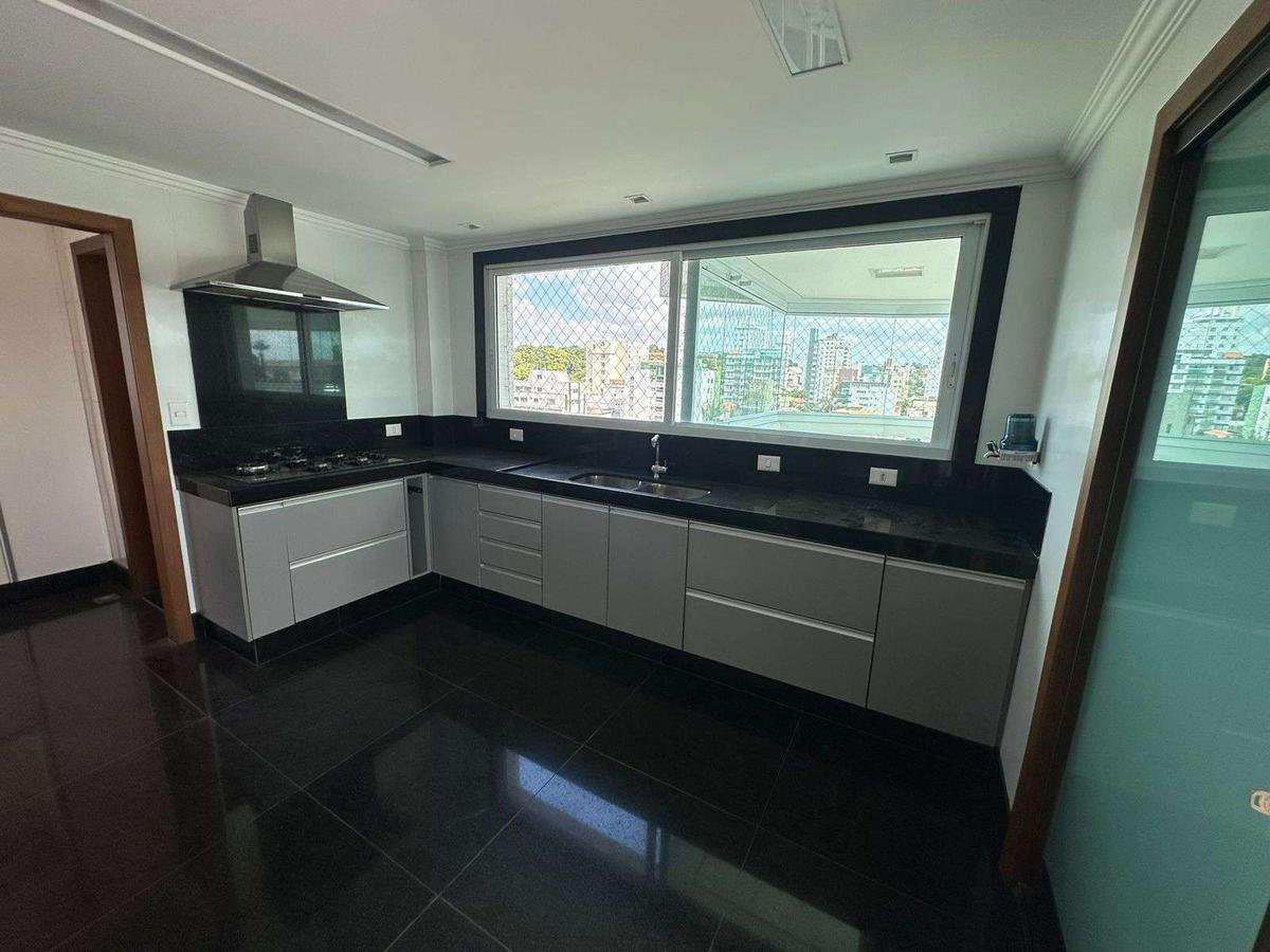 Apartamento, São Luiz (pampulha), 4 Quartos, 5 Vagas, 3 Suítes