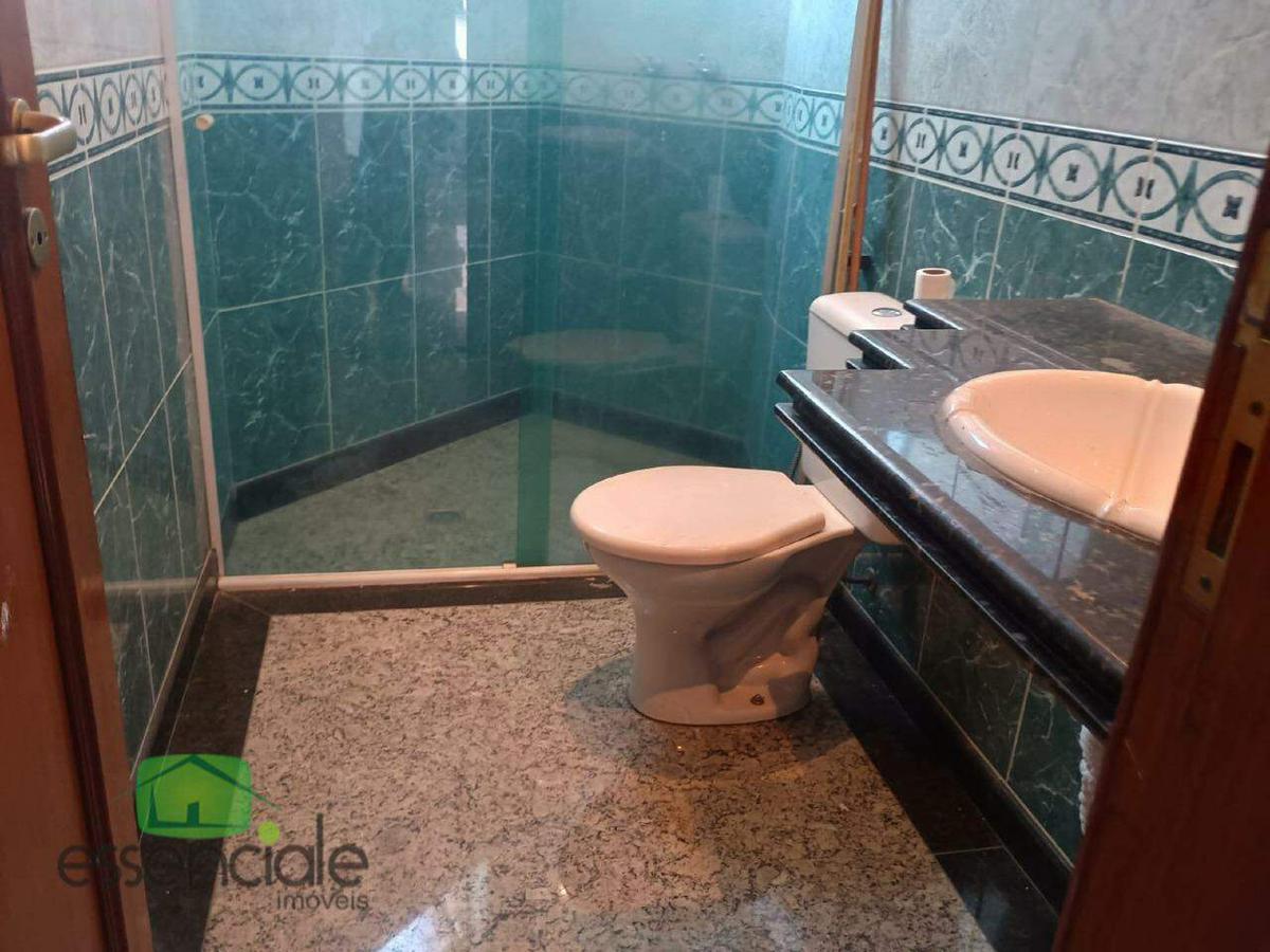 Cobertura, Santa Cruz Industrial, 4 Quartos, 2 Vagas, 1 Suíte