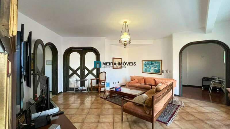 Cobertura, Funcionários, 6 Quartos, 3 Vagas, 1 Suíte