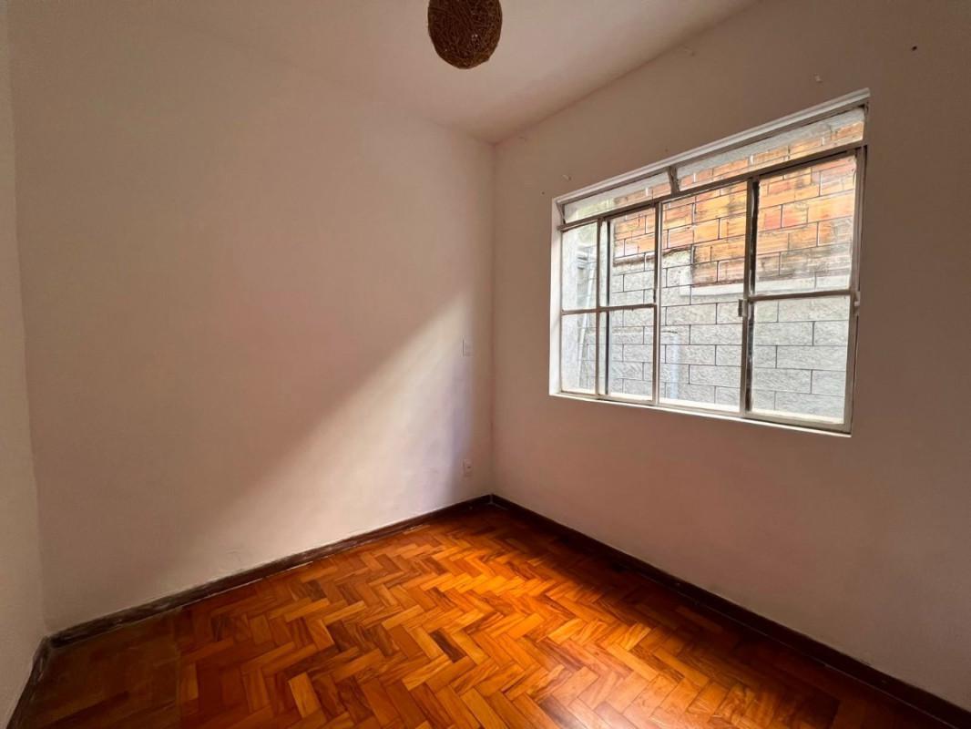 Apartamento, Sagrada Família, 2 Quartos, 1 Vaga