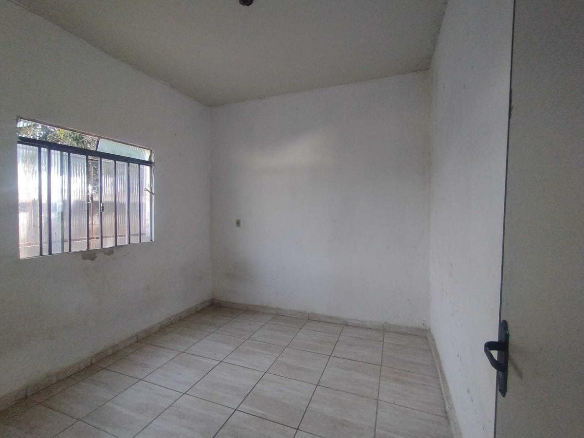 Casa, Sevilha (1 Seção), 1 Quarto, 4 Vagas