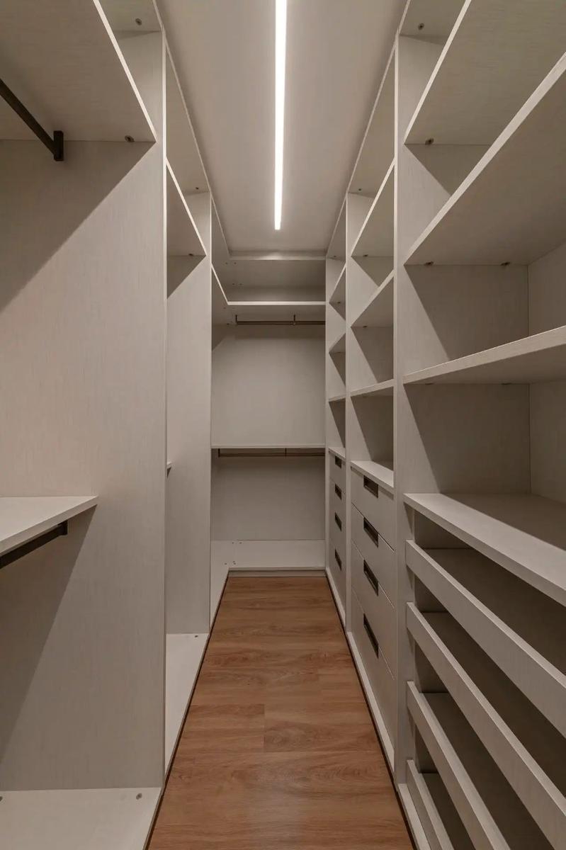 Apartamento, Gutierrez, 4 Quartos, 3 Vagas, 2 Suítes
