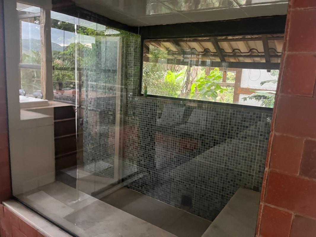 Casa, São Sebastião das Águas Claras, 5 Quartos, 6 Vagas, 4 Suítes