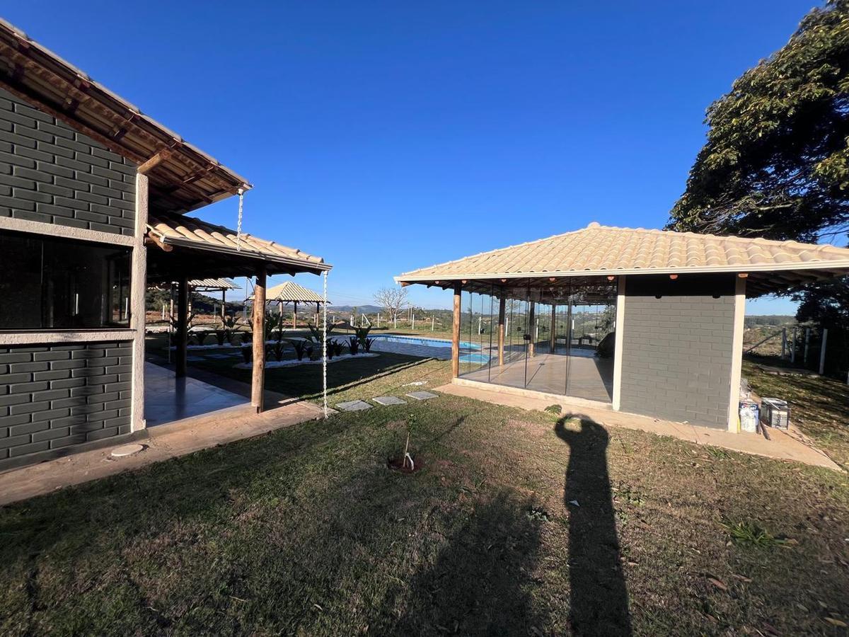 Fazenda, Centro, 3 Quartos, 10 Vagas, 2 Suítes