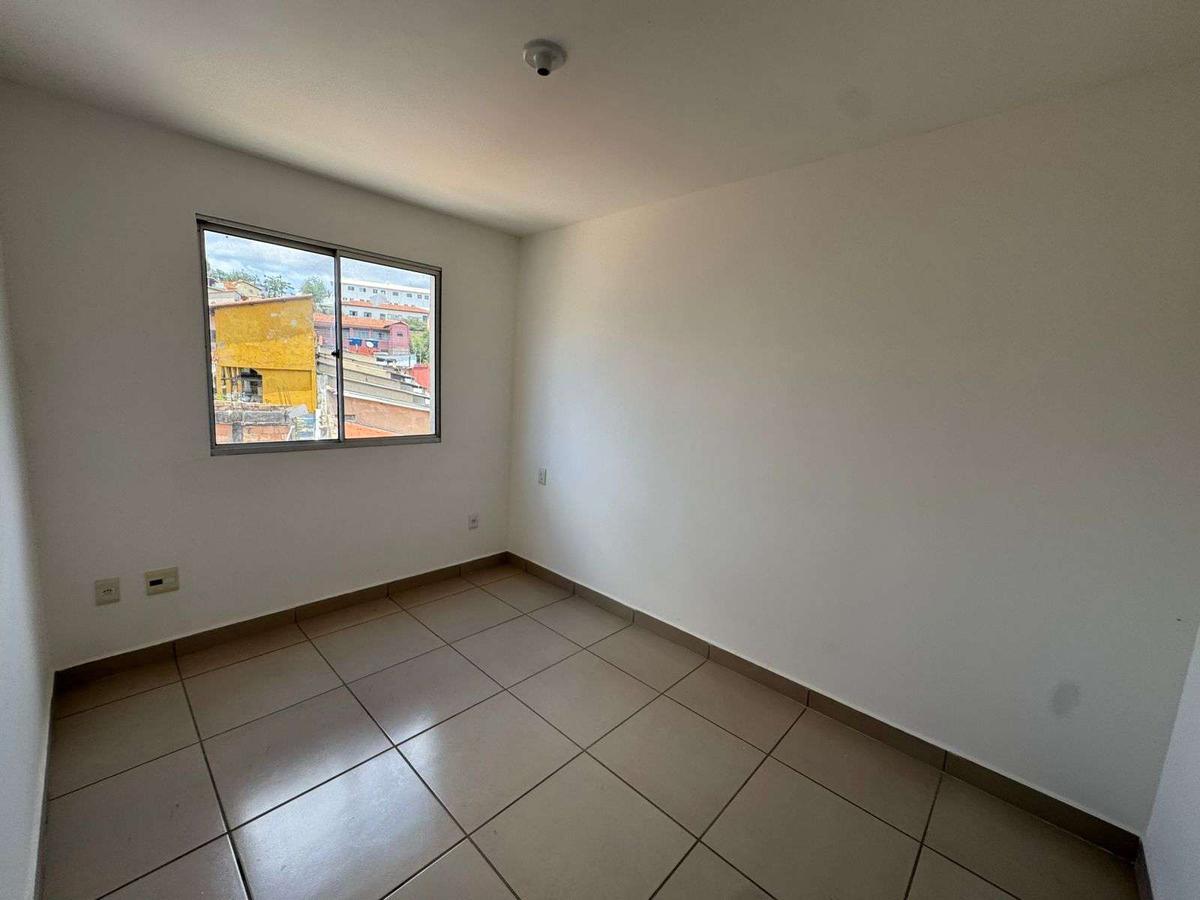 Cobertura, Concórdia, 2 Quartos, 2 Vagas, 1 Suíte