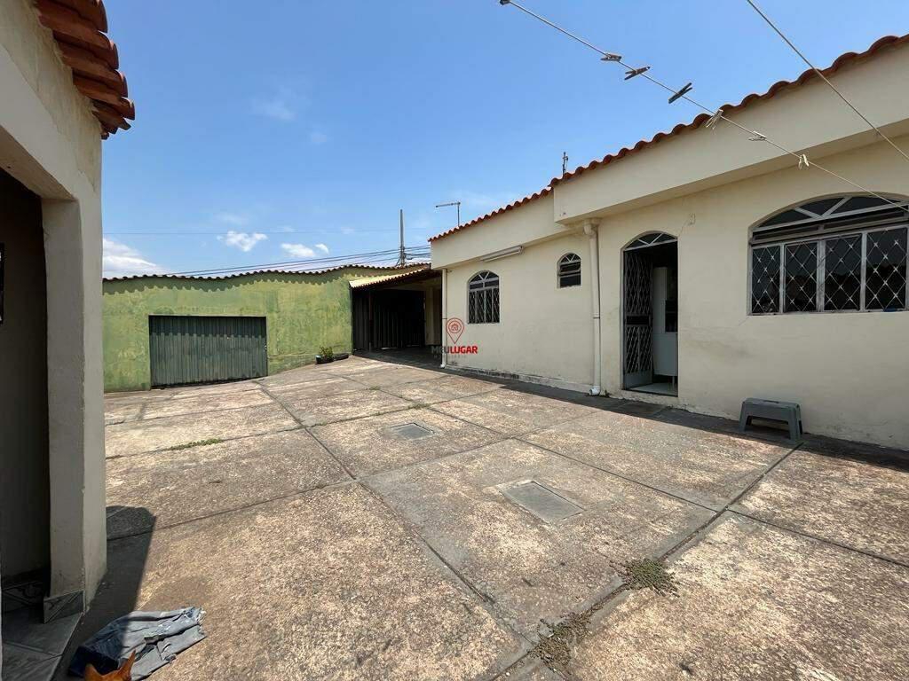 Casa, Santa Helena, 3 Quartos, 5 Vagas