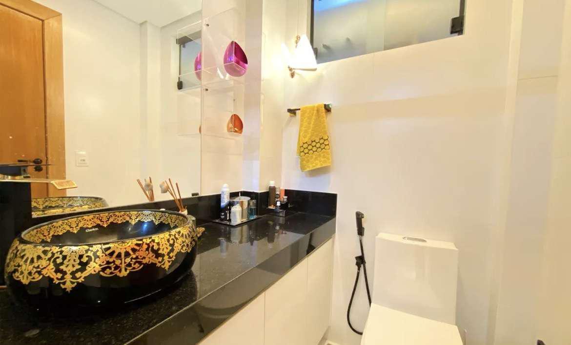Casa, Lourdes, 3 Quartos, 0 Vaga, 1 Suíte