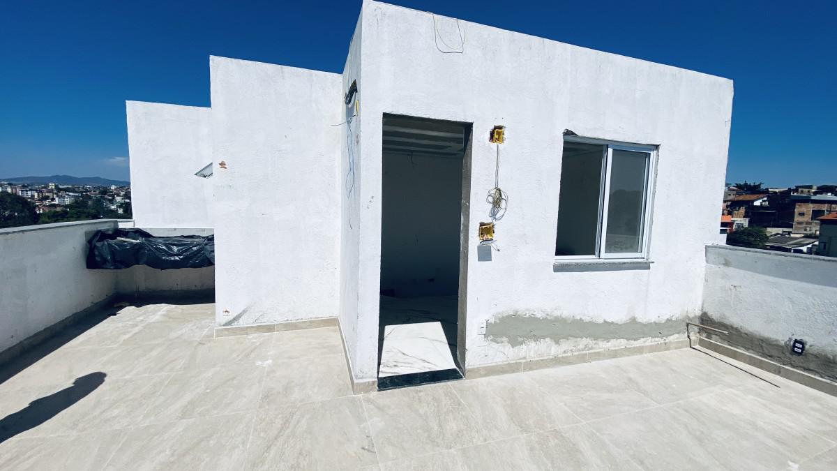 Cobertura, Serrano, 2 Quartos, 2 Vagas, 1 Suíte