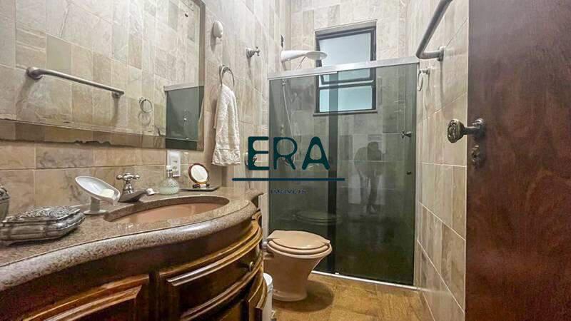Casa, Comiteco, 5 Quartos, 6 Vagas, 2 Suítes