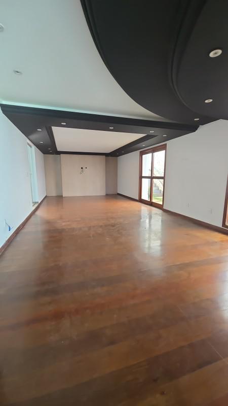 Casa, Bandeirantes (pampulha), 5 Quartos, 10 Vagas, 4 Suítes