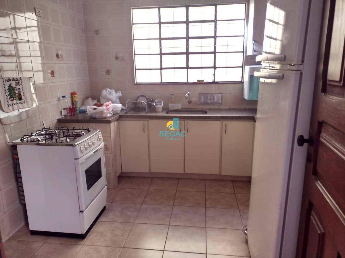 Casa, Prado, 4 Quartos, 2 Vagas, 1 Suíte