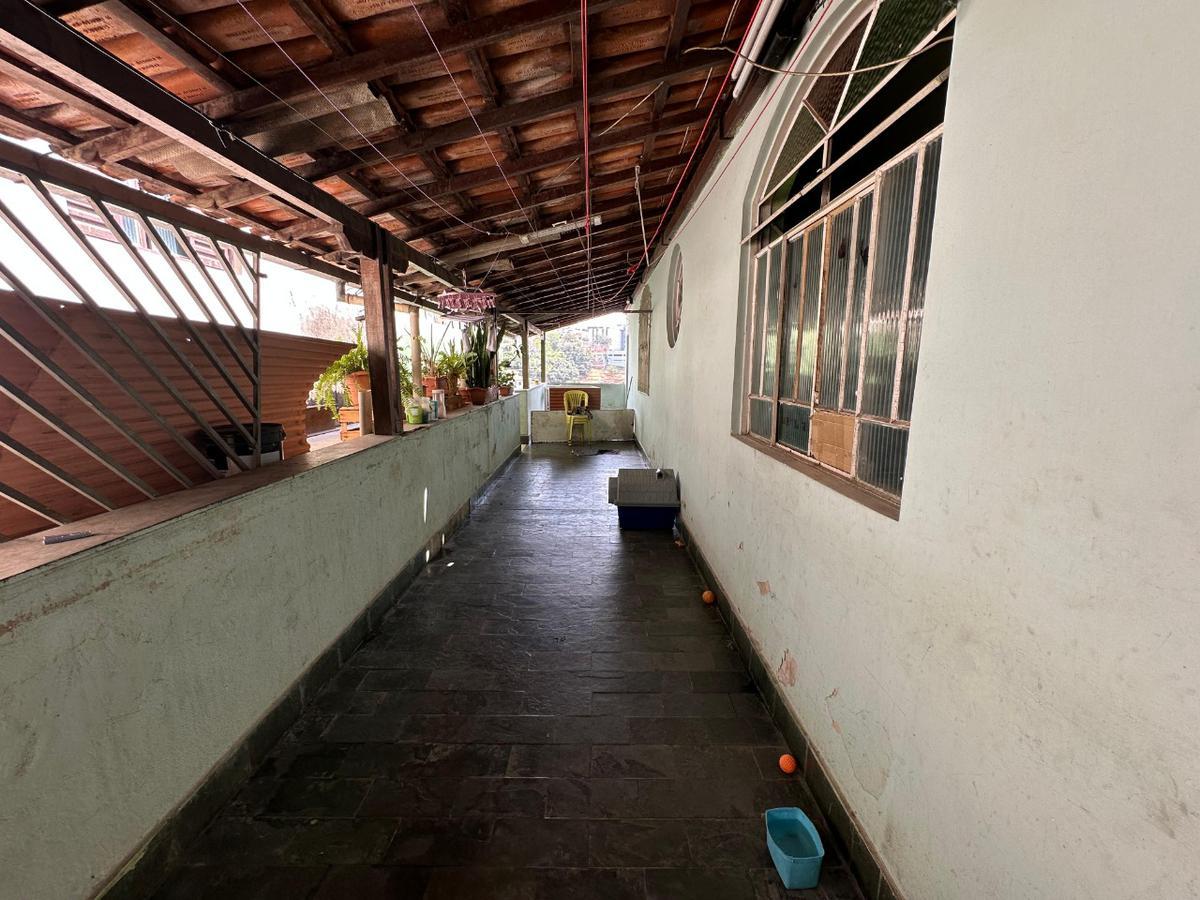 Casa, Santa Rosa, 4 Quartos, 8 Vagas, 2 Suítes