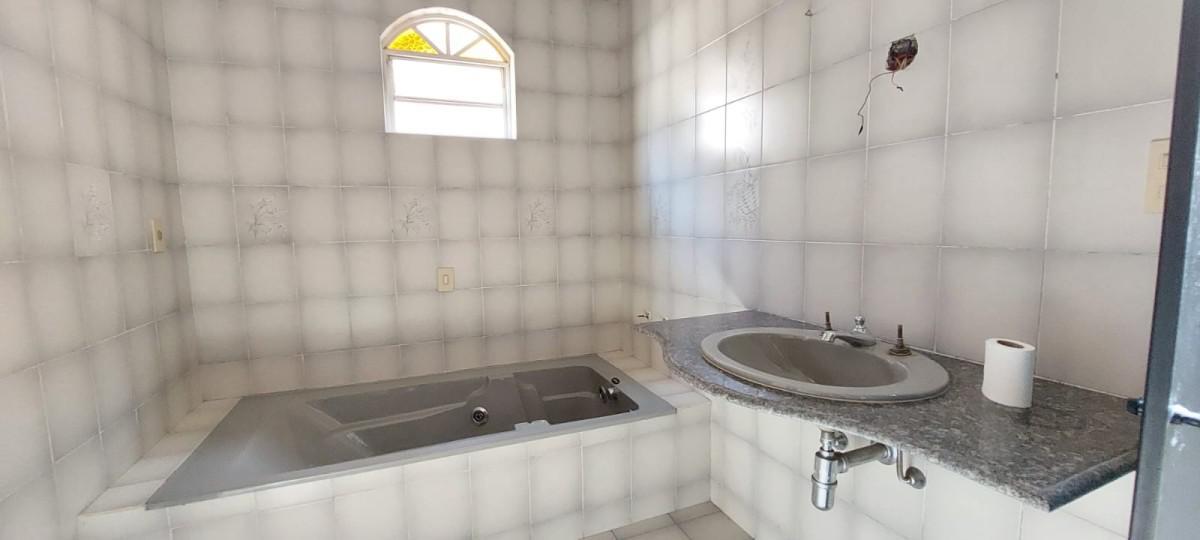 Casa, Carlos Prates, 4 Quartos, 2 Vagas, 1 Suíte