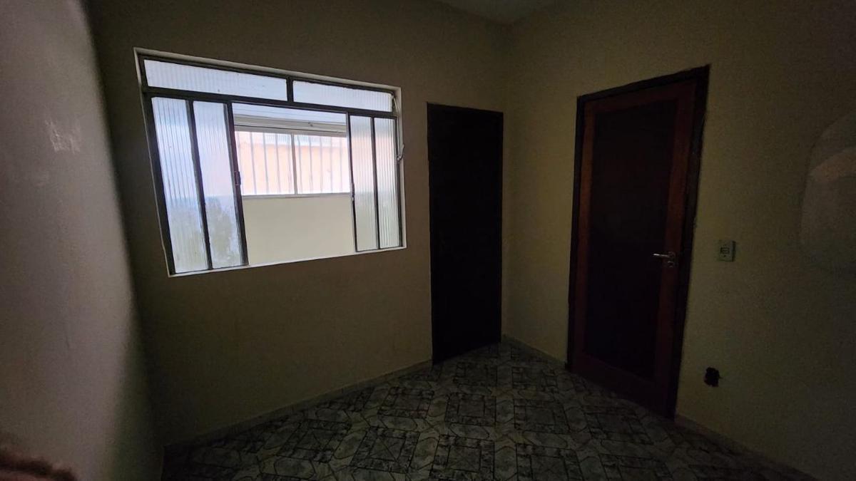 Apartamento, Santa Cruz, 2 Quartos, 0 Vaga