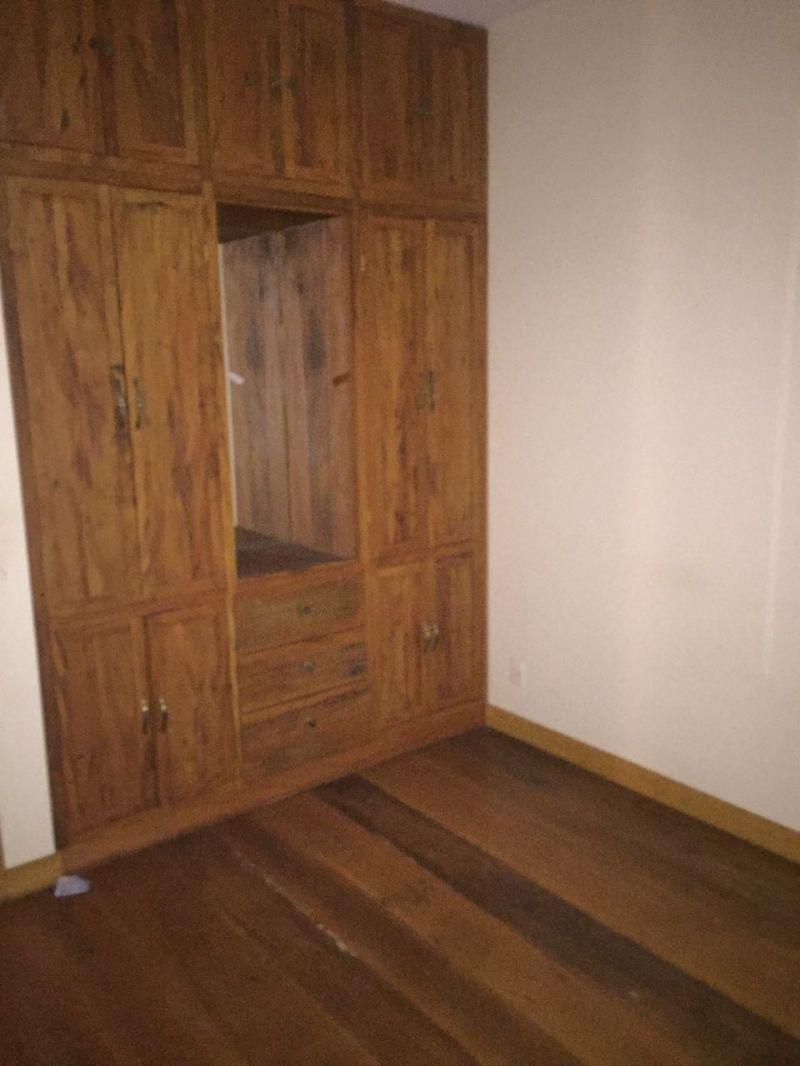 Casa, Cabral, 3 Quartos, 4 Vagas, 1 Suíte