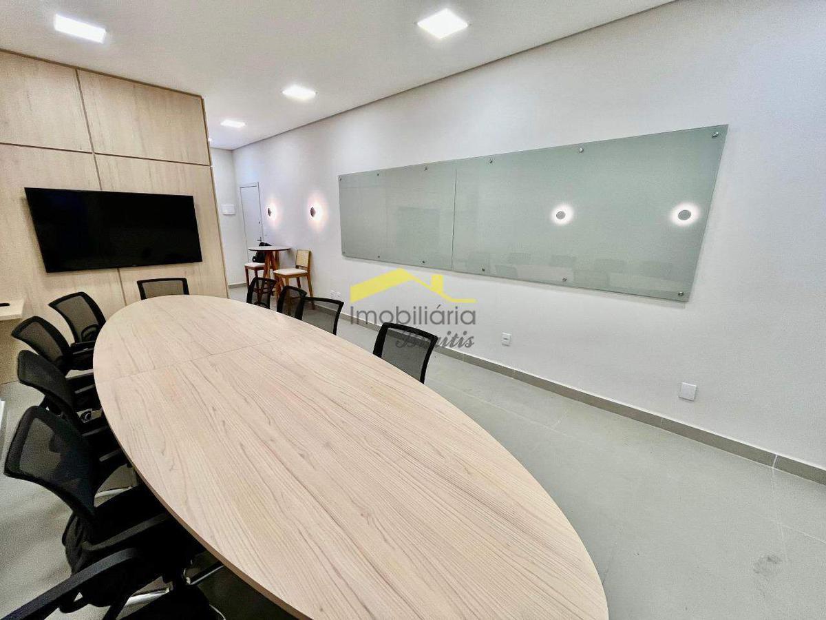 Sala, Centro
