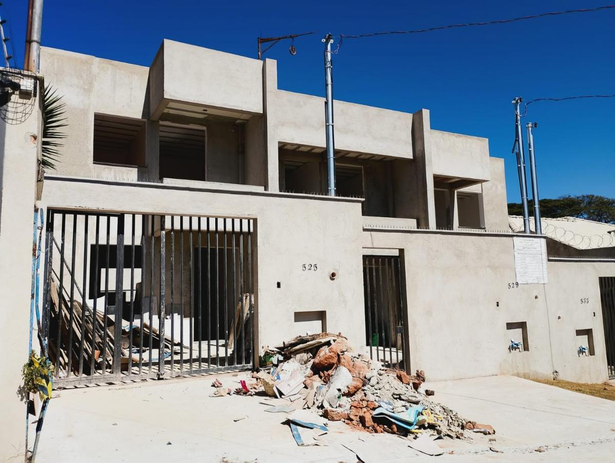 Casa, Itapoã, 3 Quartos, 2 Vagas, 1 Suíte