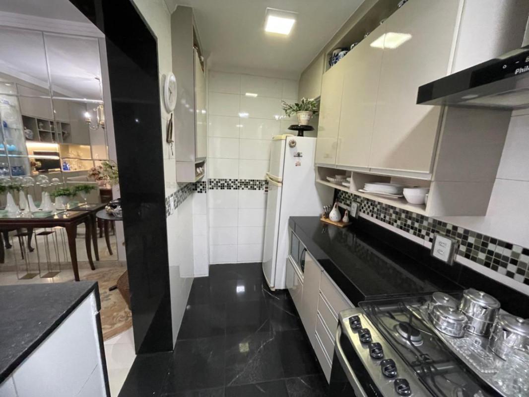 Casa, Serrano, 2 Quartos, 3 Vagas, 2 Suítes