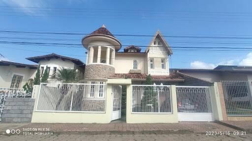 Casa, Giovanini, 4 Quartos, 2 Vagas, 1 Suíte