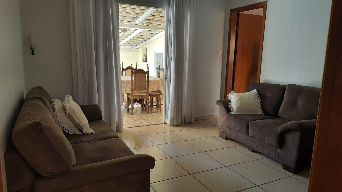 Casa, Eldorado, 3 Quartos, 2 Vagas, 1 Suíte