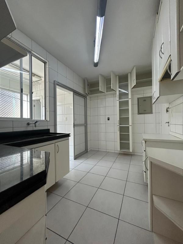 Apartamento, Castelo, 4 Quartos, 2 Vagas, 1 Suíte
