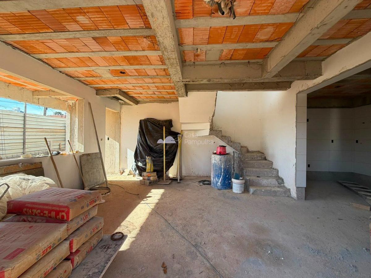 Casa, Itapoã, 3 Quartos, 3 Vagas, 1 Suíte