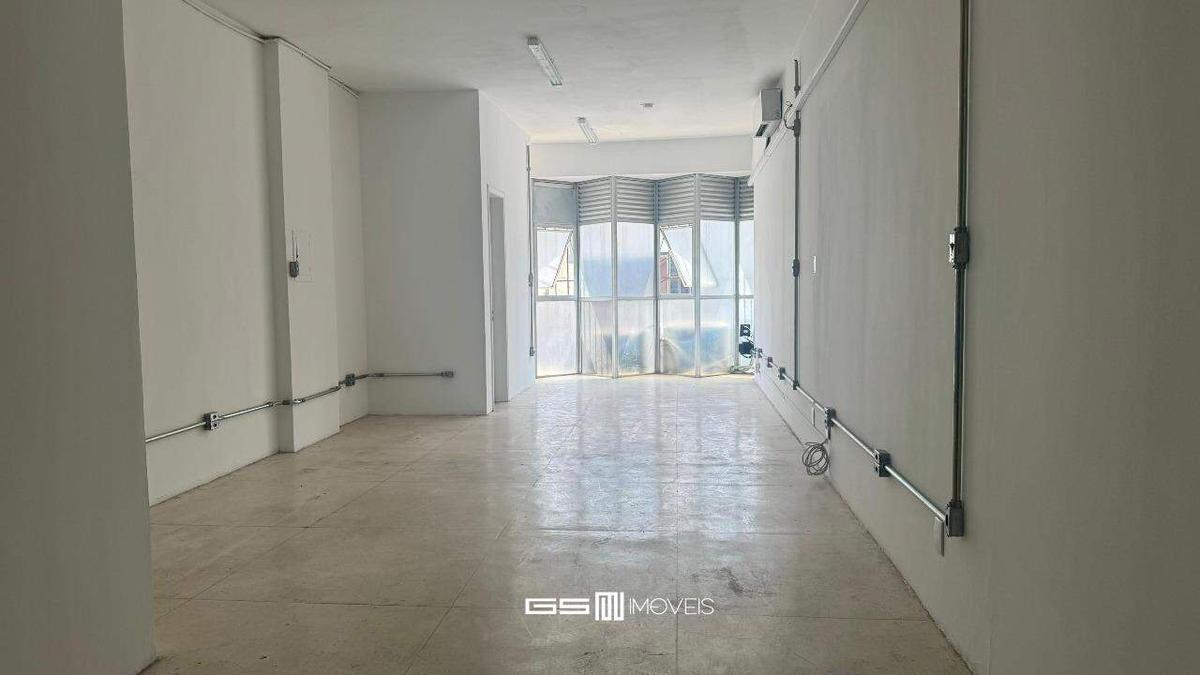 Andar, Savassi, 0 Quarto, 1 Vaga