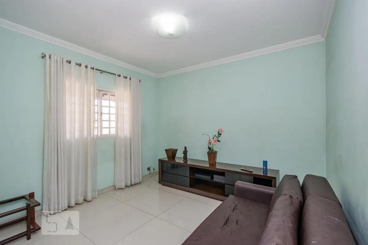 Casa, Havaí, 3 Quartos, 3 Vagas, 1 Suíte