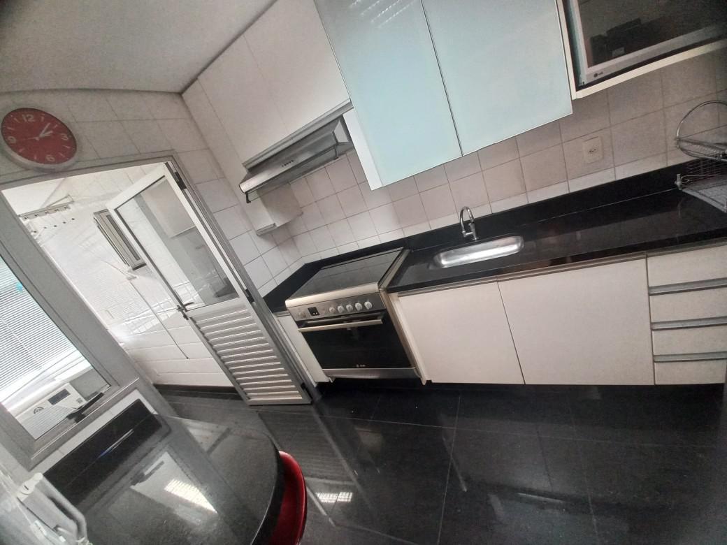 Apartamento, Funcionários, 3 Quartos, 2 Vagas, 1 Suíte