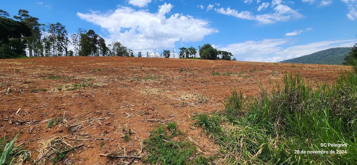 Fazenda, Zona Rural, 2 Quartos, 0 Vaga