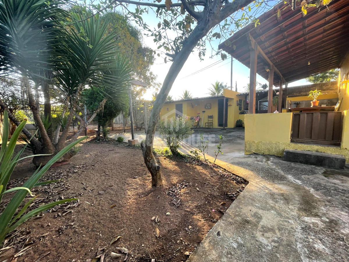 Casa, Centro, 4 Quartos, 1 Vaga, 1 Suíte