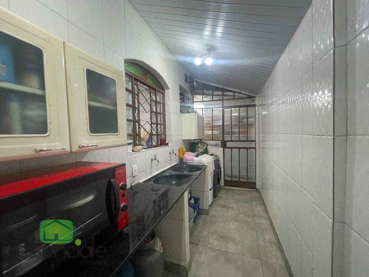 Casa, Santa Helena, 3 Quartos, 2 Vagas, 1 Suíte