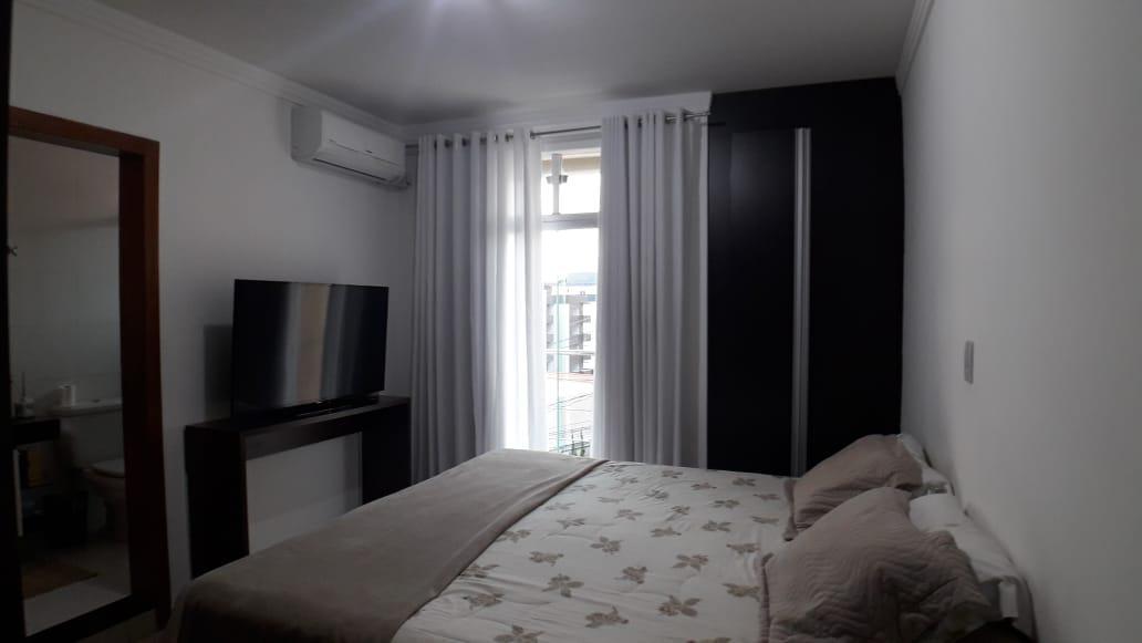 Casa, Europa, 3 Quartos, 4 Vagas, 1 Suíte