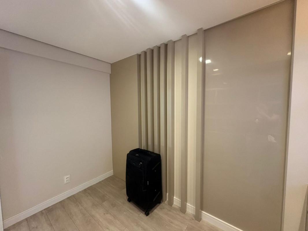 Apartamento, Serrano, 3 Quartos, 2 Vagas, 1 Suíte