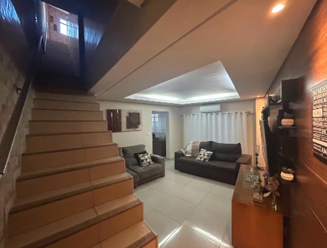 Casa, Grajaú, 4 Quartos, 1 Vaga, 1 Suíte