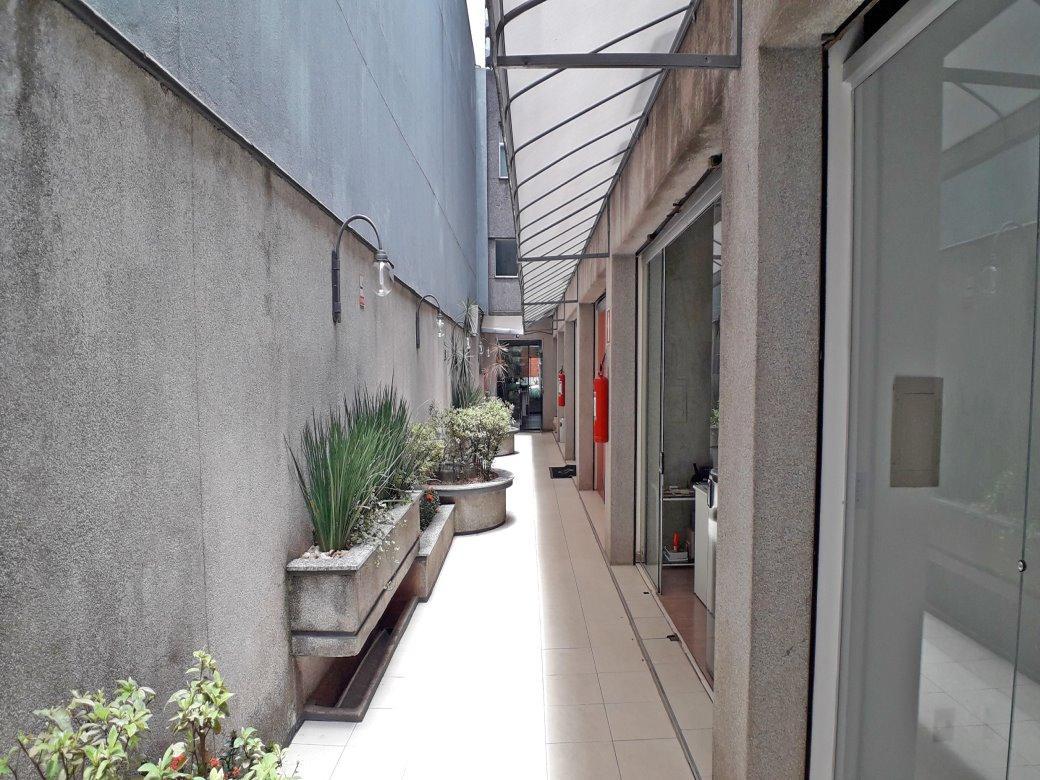 Andar, Savassi, 0 Quarto, 0 Vaga