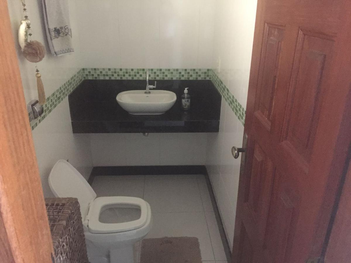 Casa, Coqueiros, 4 Quartos, 7 Vagas, 1 Suíte