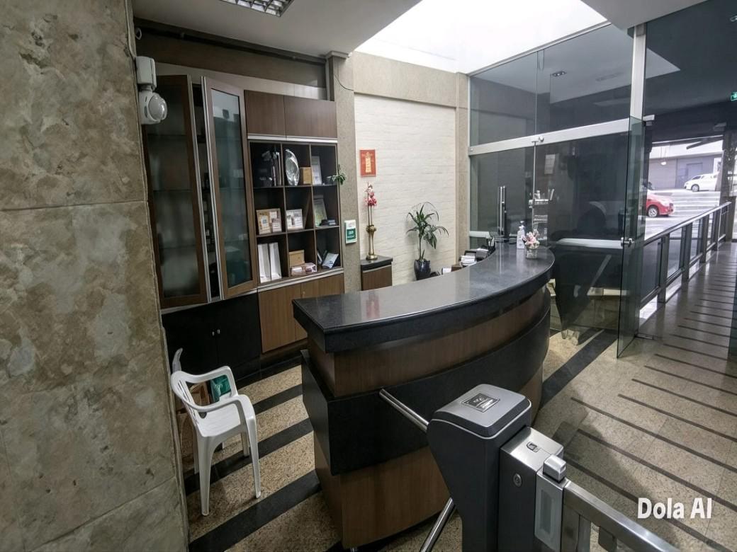 Sala, Savassi, 1 Vaga