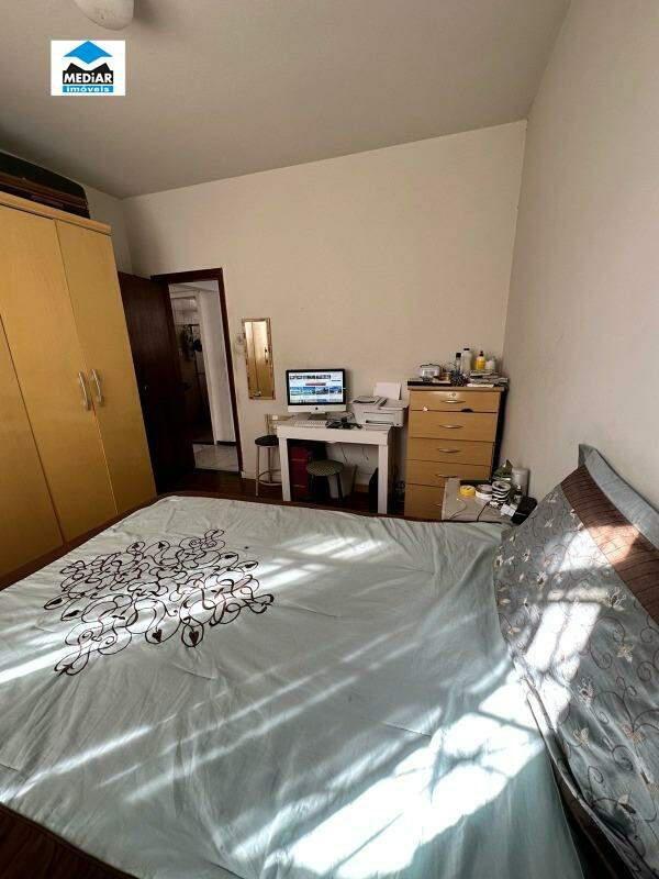 Casa, Sagrada Família, 3 Quartos, 2 Vagas, 1 Suíte