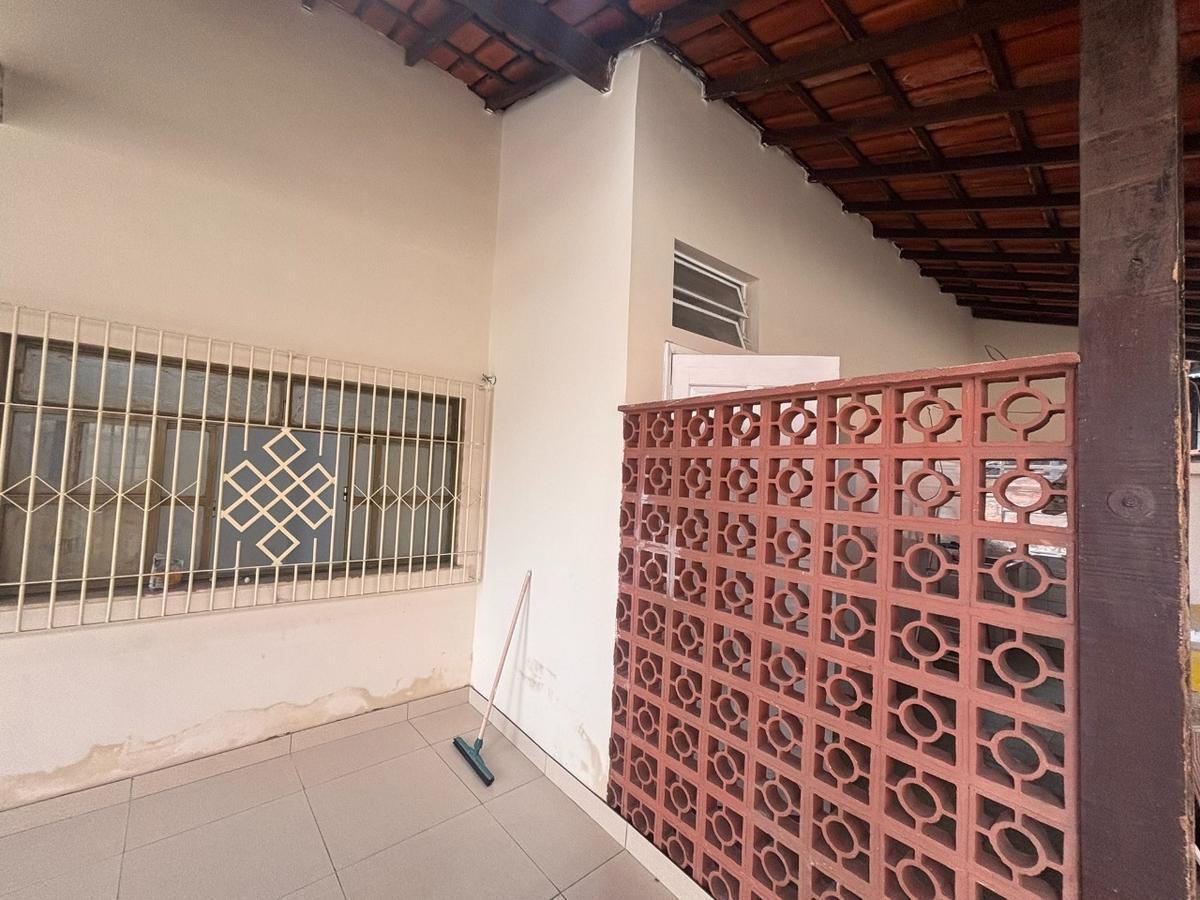 Casa, Planalto, 4 Quartos, 2 Vagas, 4 Suítes