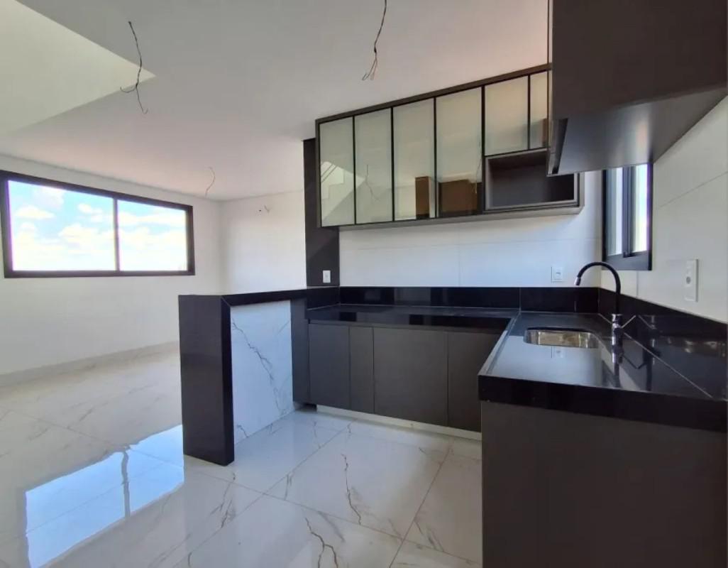 Cobertura, Planalto, 4 Quartos, 2 Vagas, 2 Suítes