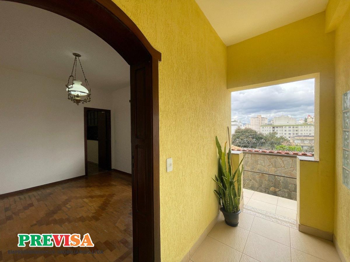 Casa Comercial, Graça, 3 Quartos, 3 Vagas