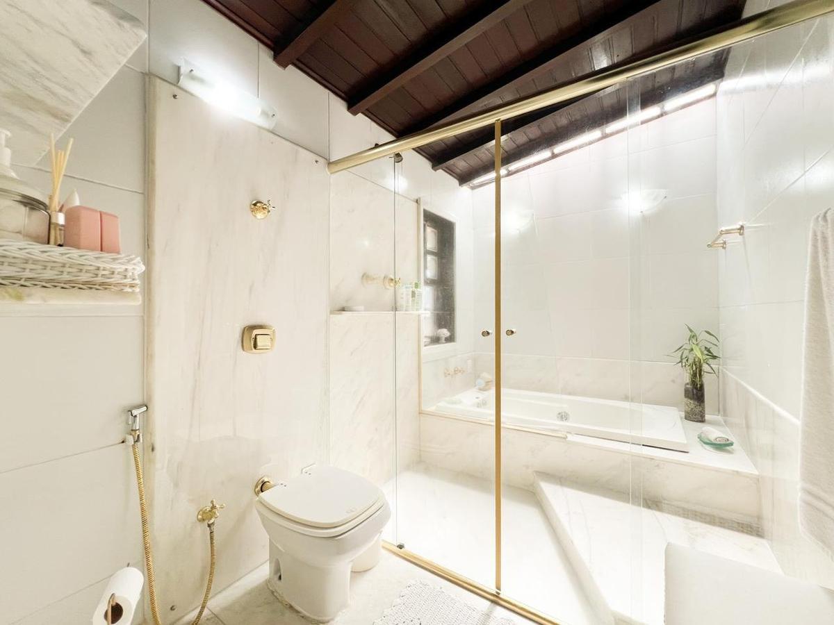 Casa, Jardim Atlântico, 6 Quartos, 4 Vagas, 4 Suítes